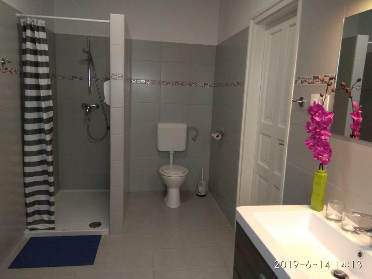 Füredi Ház apartman Daire Sopron Dış mekan fotoğraf